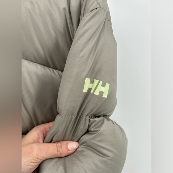 Helly Hansen Women's Essence Down Parka Terrazzo Taupe medium nwt $350 - Picture 10 of 16